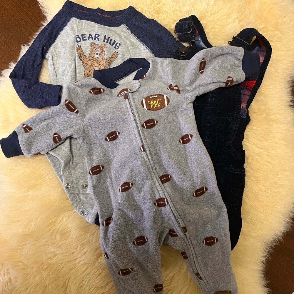 Baby boy bundle - Picture 2 of 3